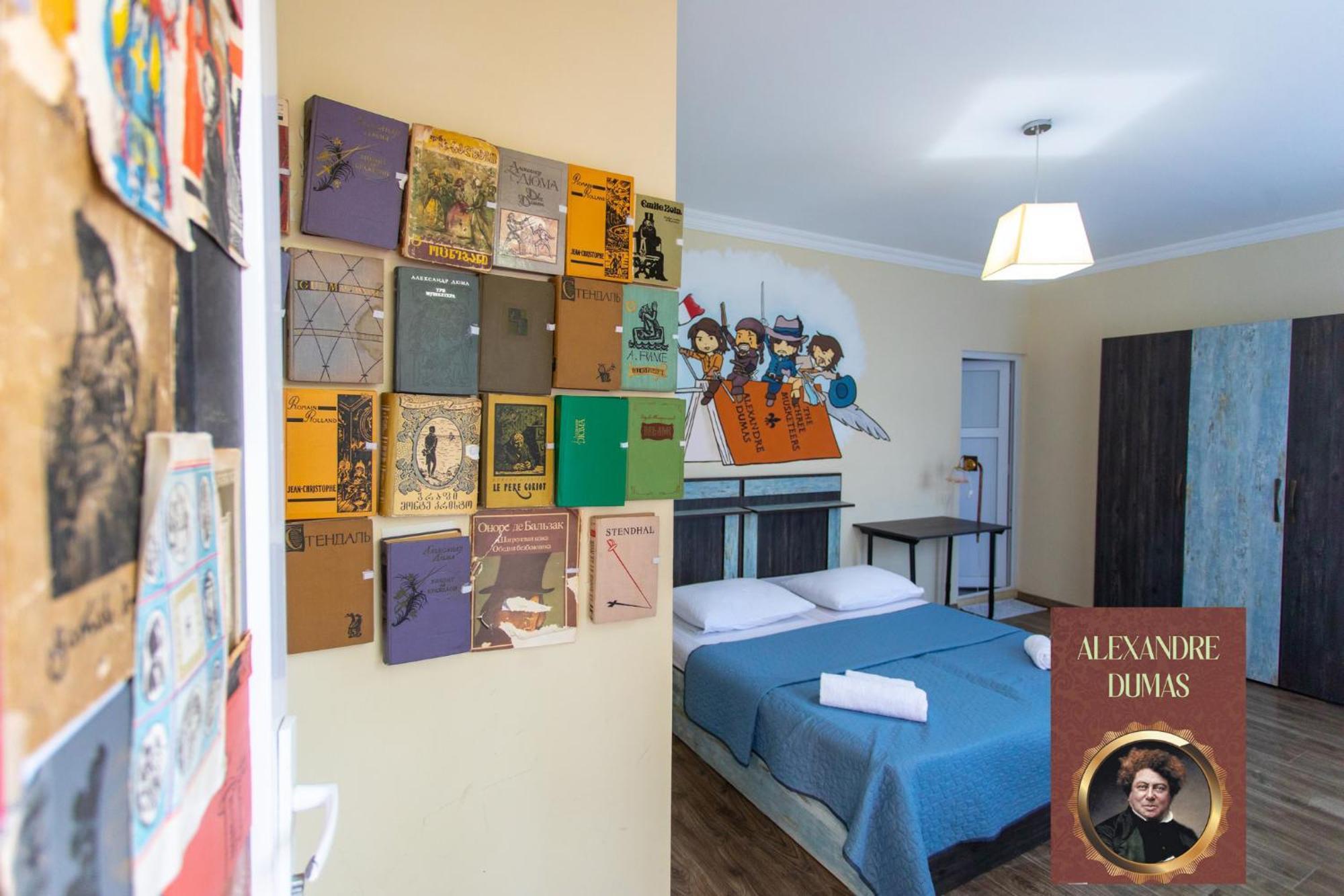 Book Hotel Koutaïssi Extérieur photo